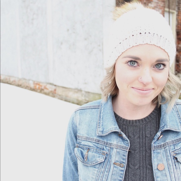 Meet your Posher, Natalie - Picture 1 of 1